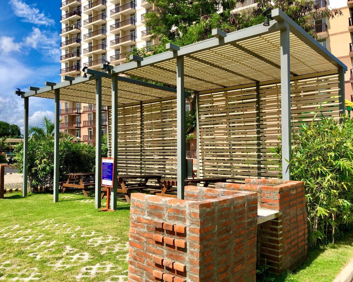 Condo W/ Balcony Near Mactan International Airport Lapu-Lapu City Exterior foto