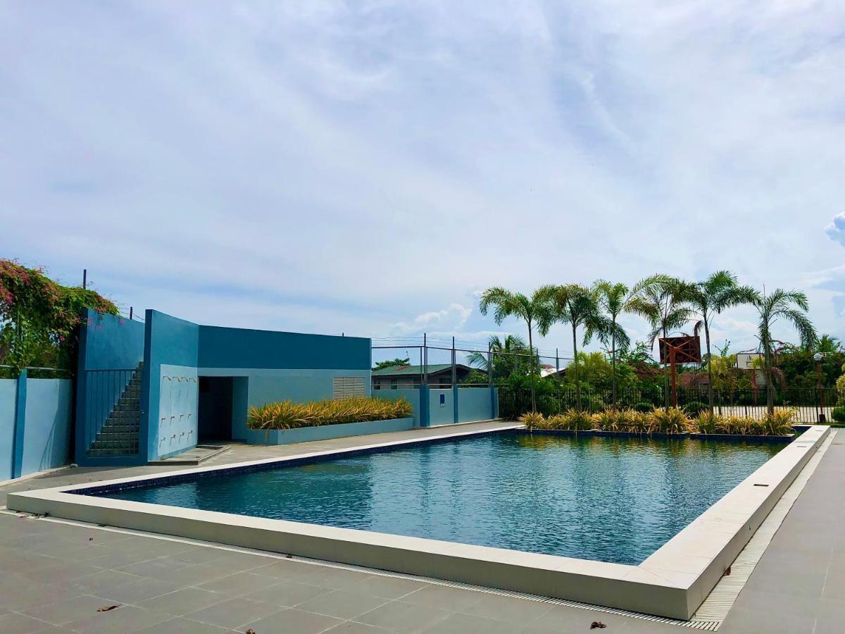 Condo W/ Balcony Near Mactan International Airport Lapu-Lapu City Exterior foto