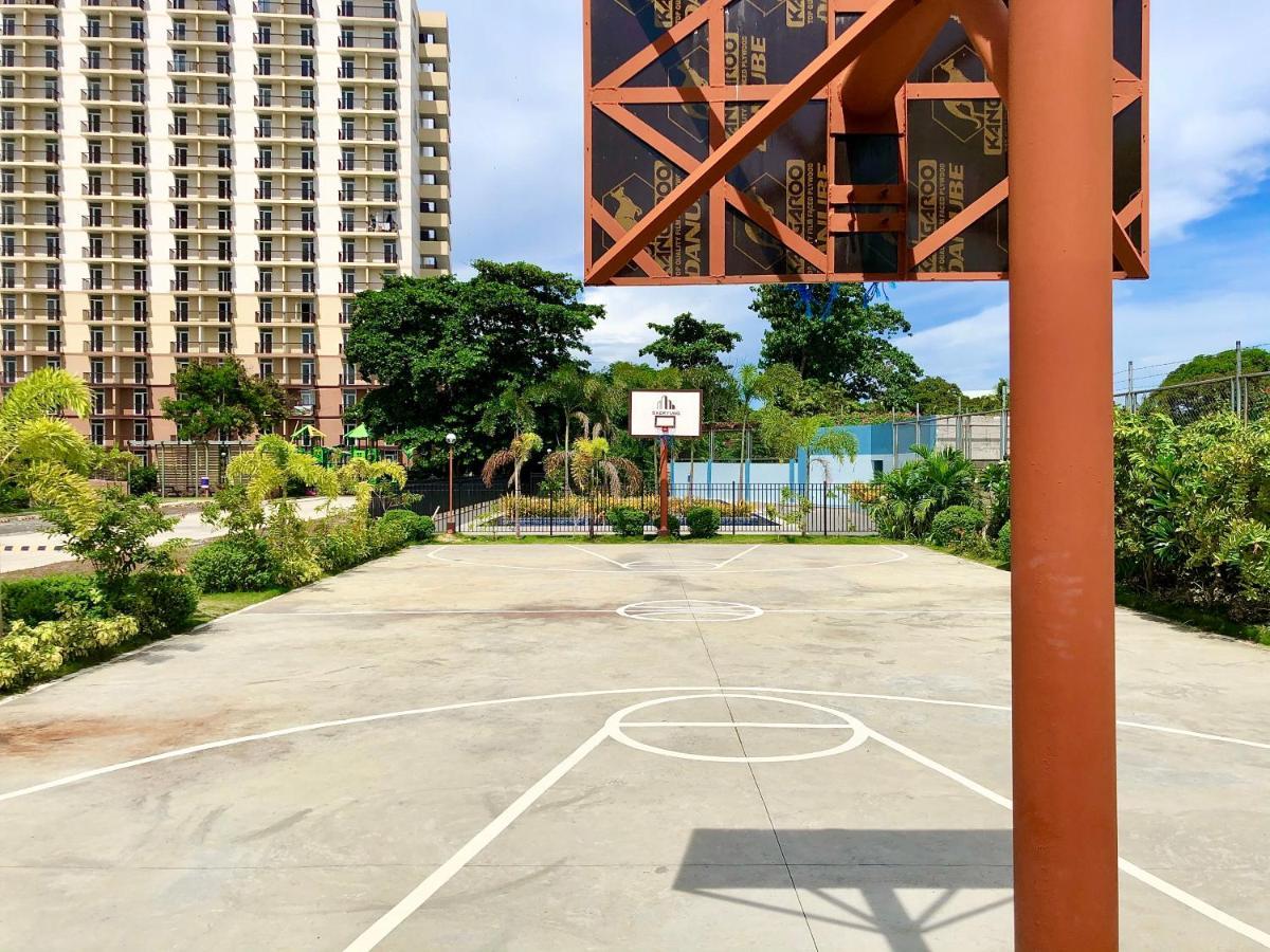 Condo W/ Balcony Near Mactan International Airport Lapu-Lapu City Exterior foto