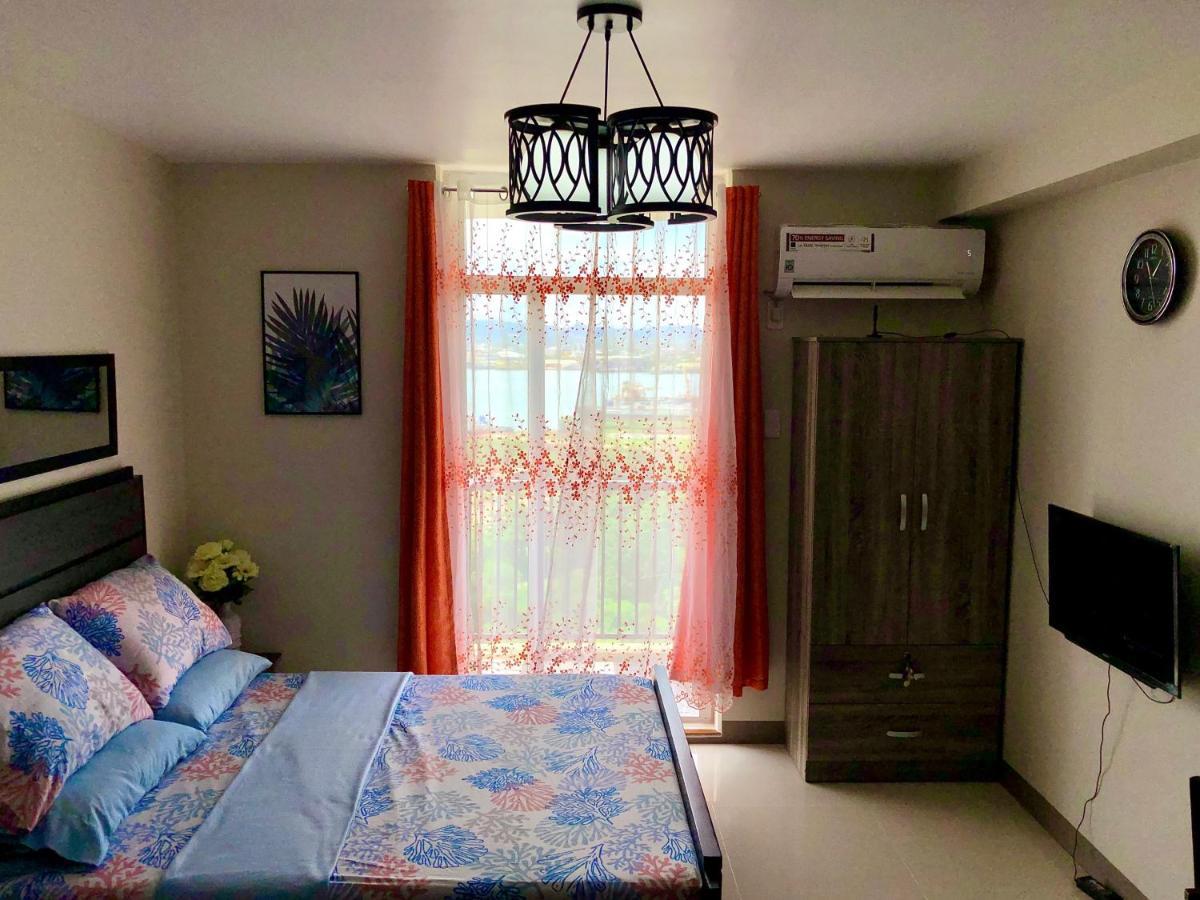 Condo W/ Balcony Near Mactan International Airport Lapu-Lapu City Exterior foto